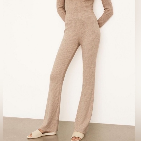 Vince Rib Flared Pants Size LARGE NEW! - Picture 1 of 10